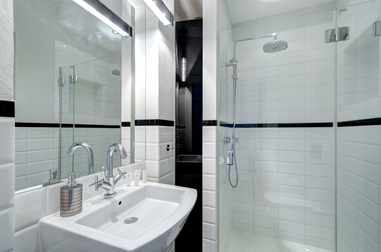 Stylish Apartment In Heart Of Oldtown グダニスク エクステリア 写真